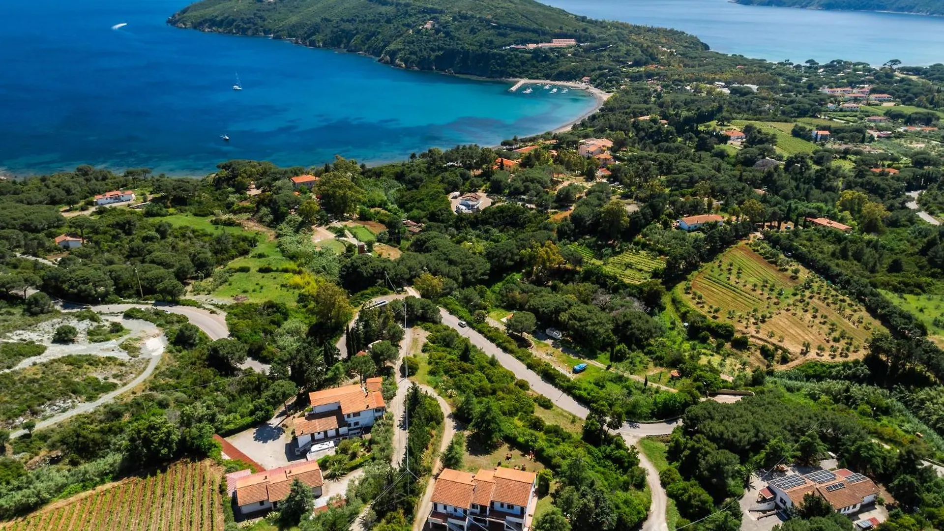 Apartment Residence I Due Golfi - Goelba Lacona