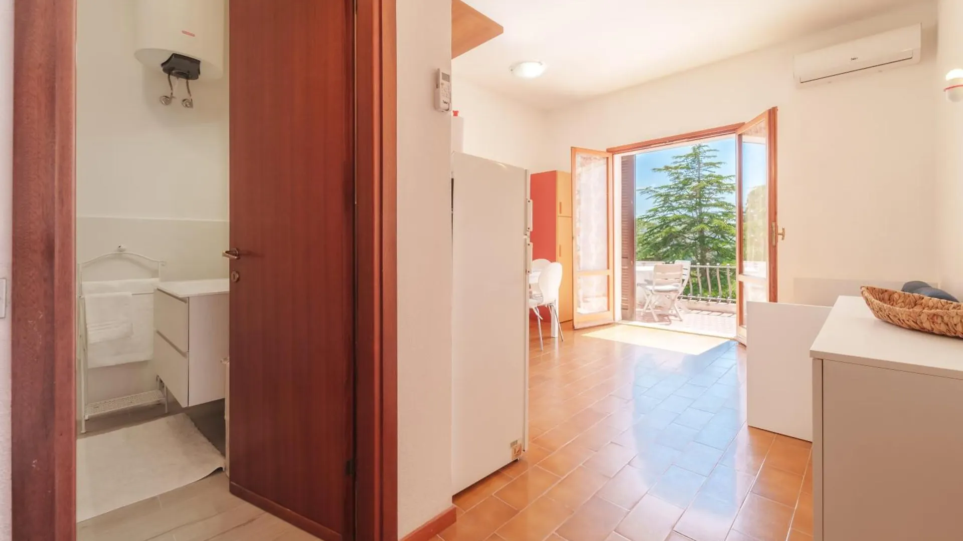 Residence I Due Golfi - Goelba Lacona