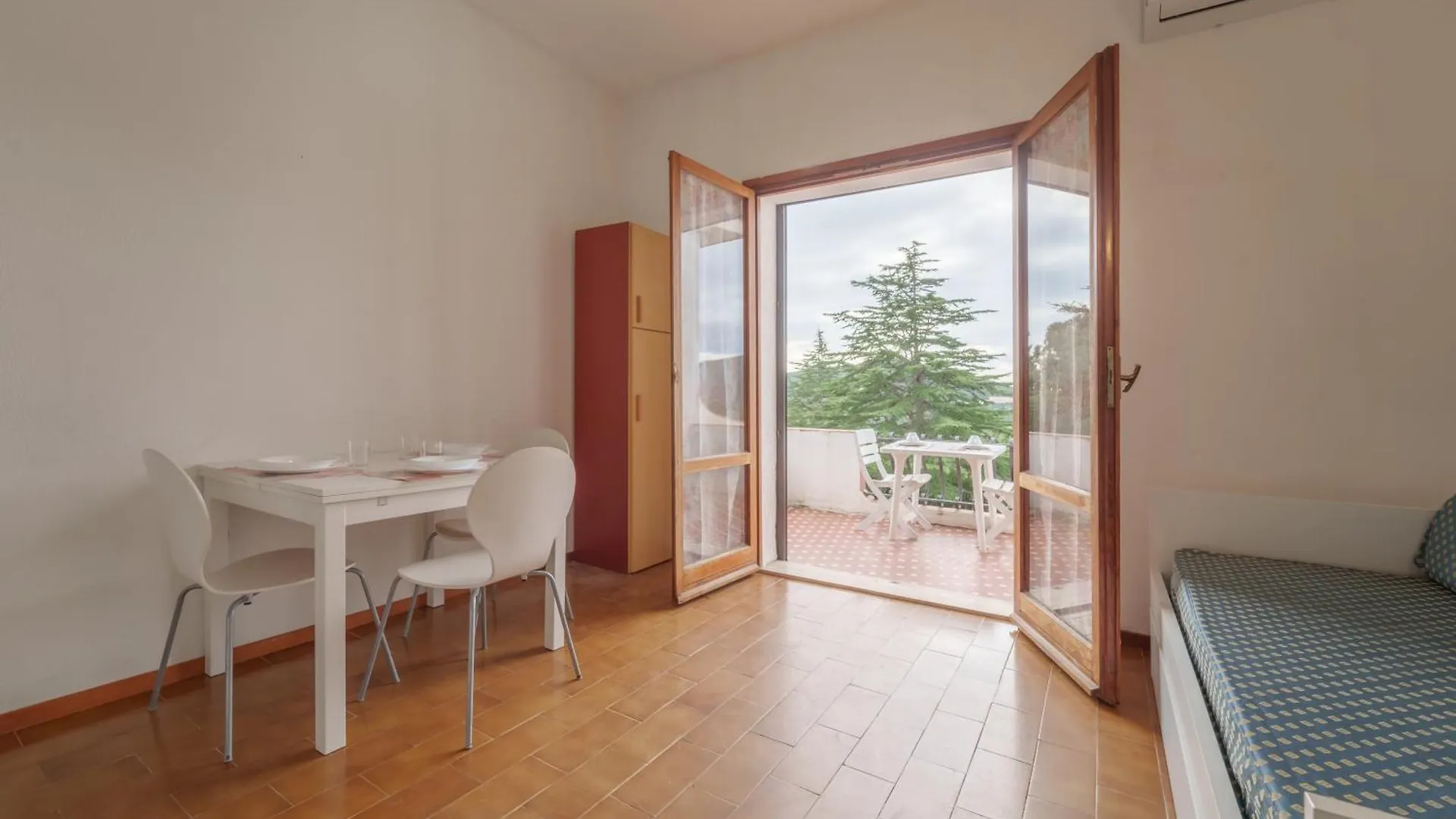 Apartment Residence I Due Golfi - Goelba Lacona Italy