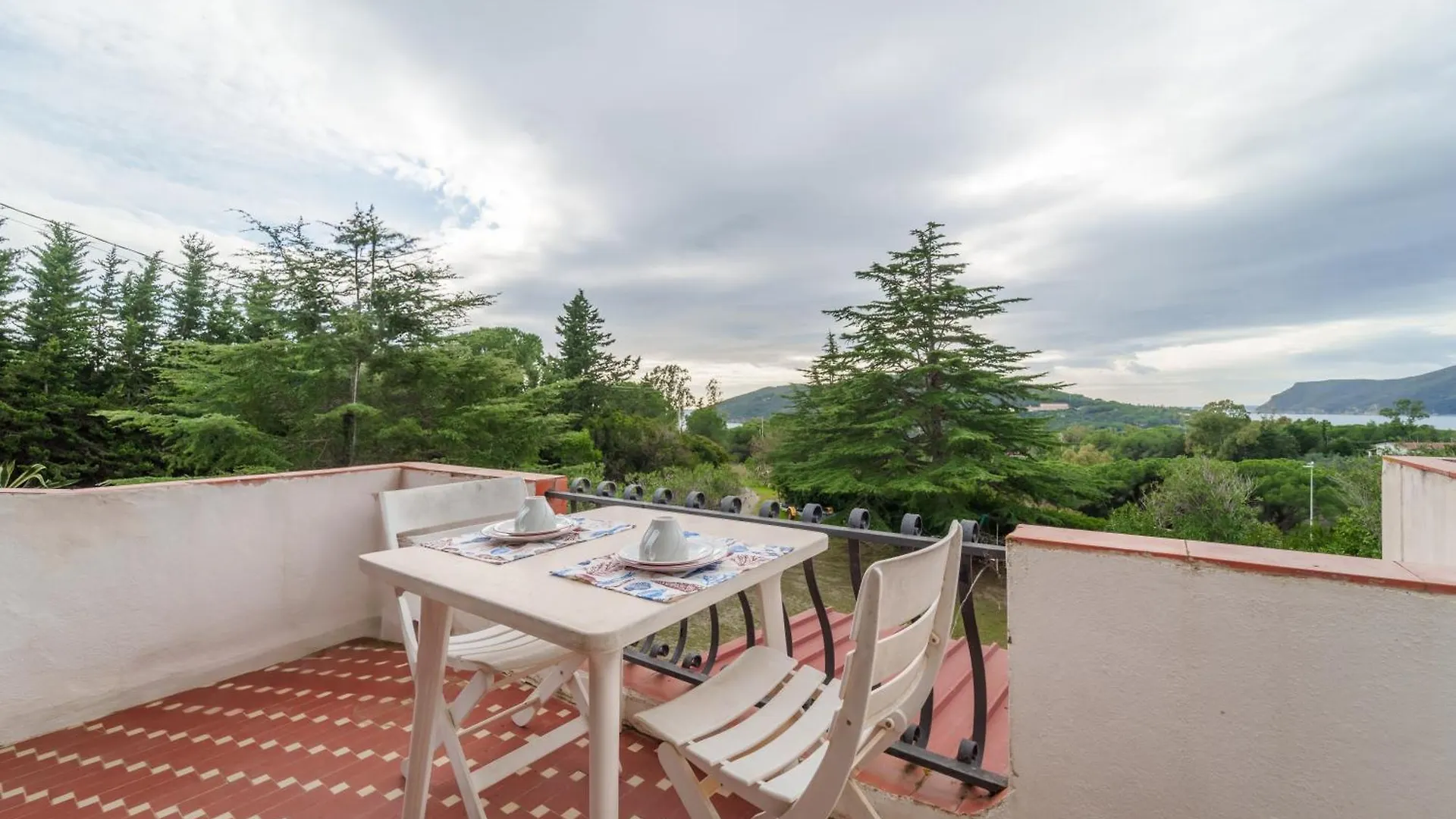 Apartment Residence I Due Golfi - Goelba Lacona
