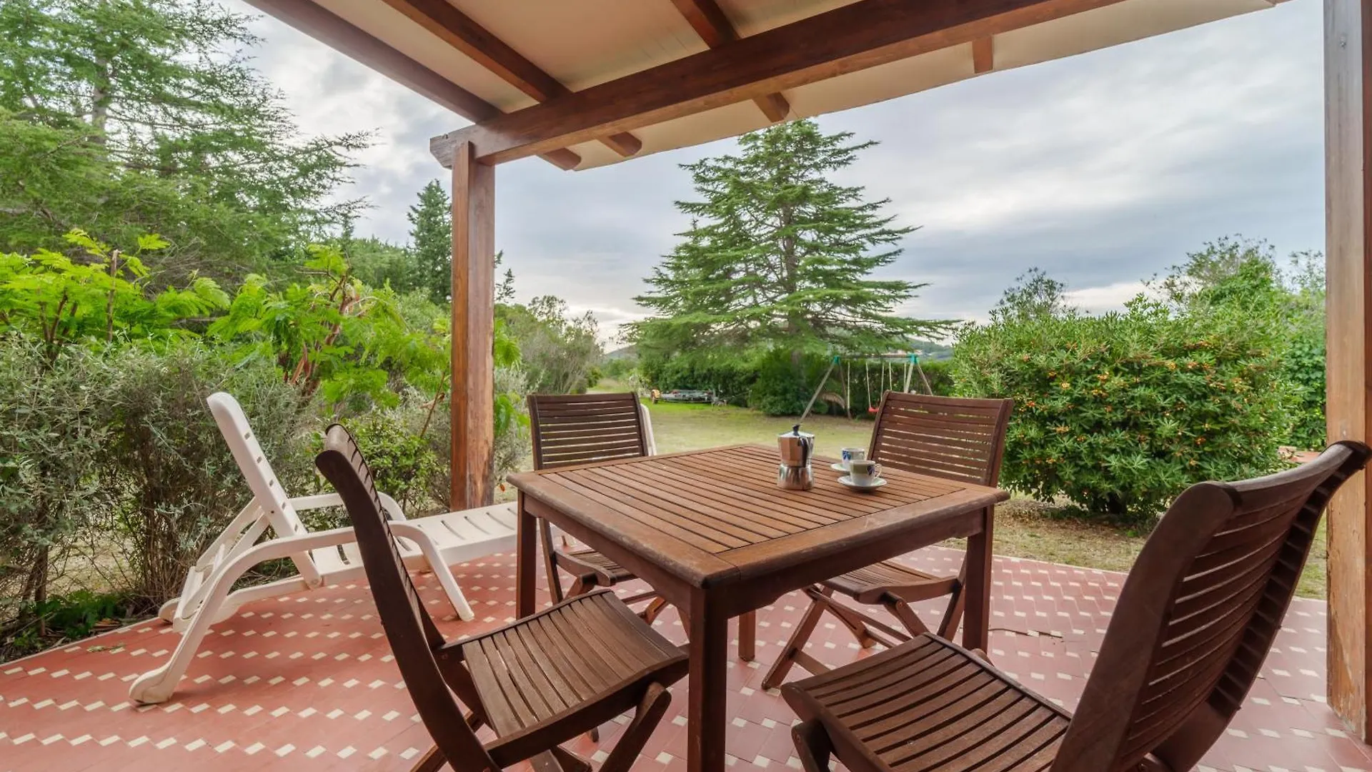 Residence I Due Golfi - Goelba location