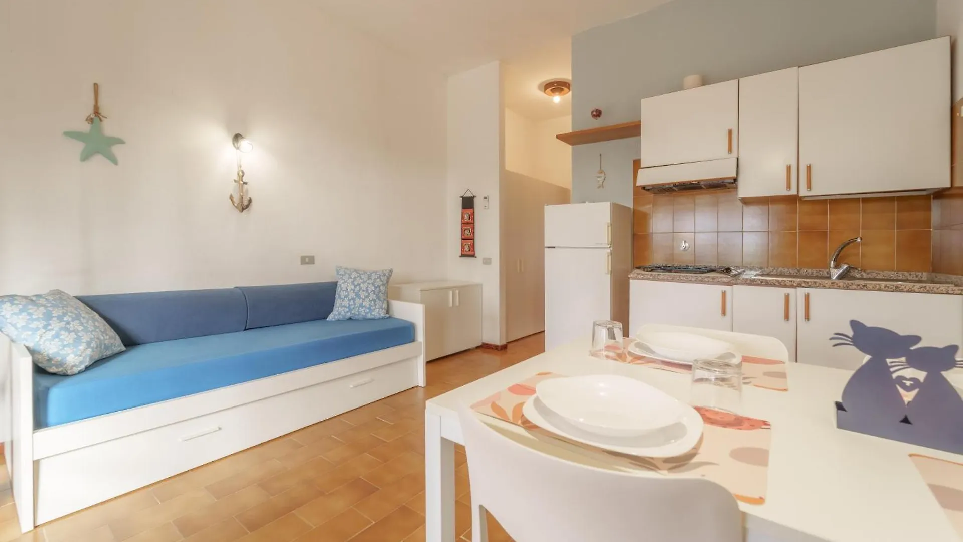 Apartment Residence I Due Golfi - Goelba Lacona